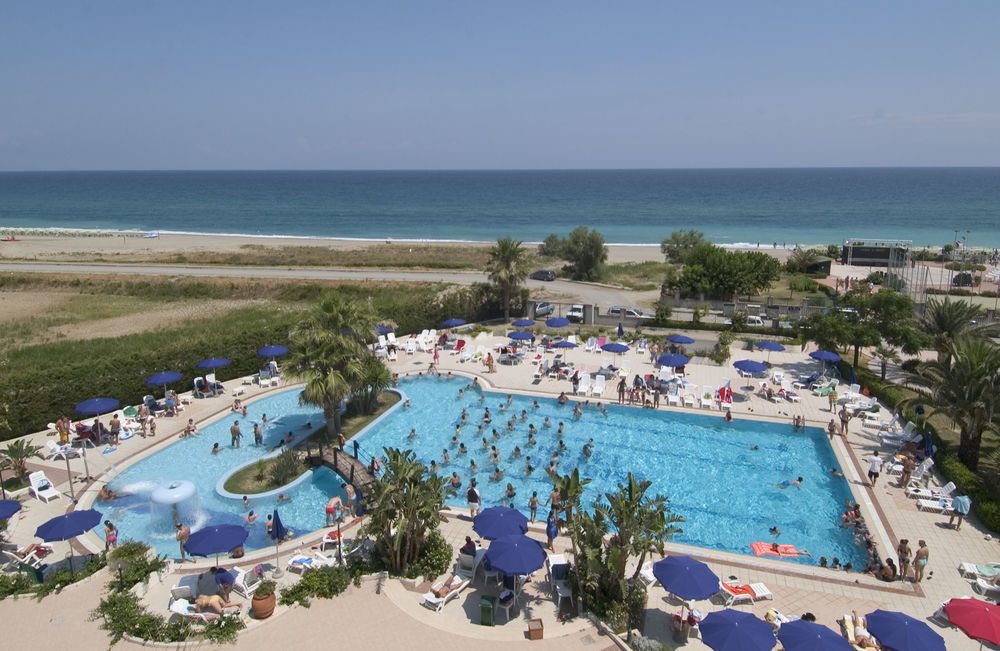 Hotel Village Paradise Marina di Mandatoriccio Esterno foto
