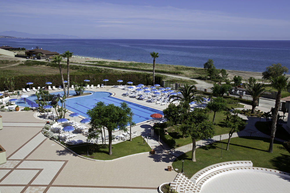 Hotel Village Paradise Marina di Mandatoriccio Esterno foto